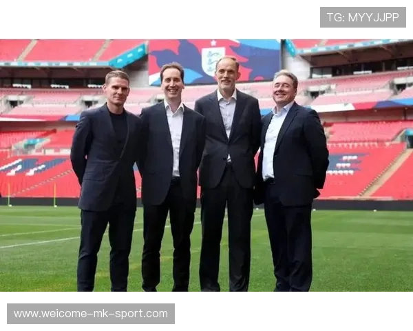 鲁尼建议图赫尔让凯恩休息,维尔贝克替补重返英格兰队,维尔贝克模仿坎通纳